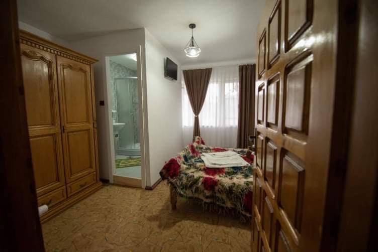 Pensiunea Casa Mariuca Valeni  Exterior photo